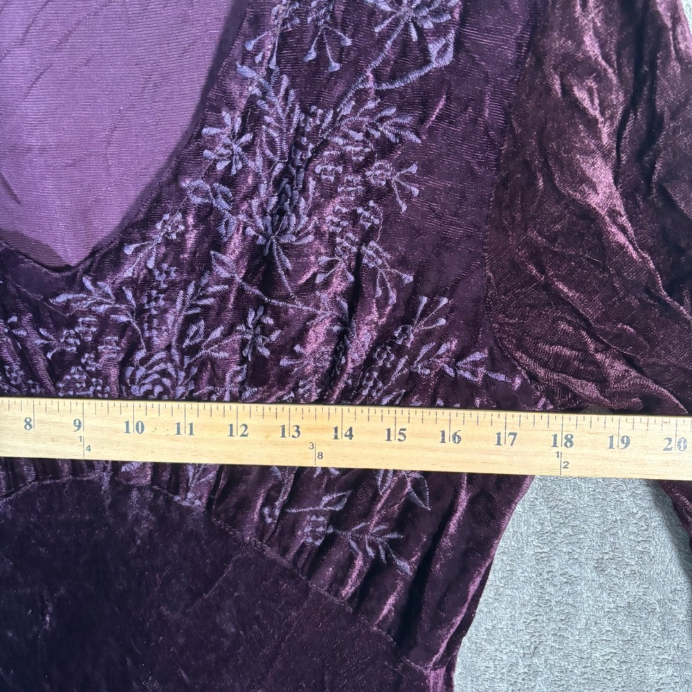 Vntg Nostalgia Plum Purple Velvet Embroidered Maxi Dress Fits M Y2K Goth‎ Grunge - Picture 9 of 13